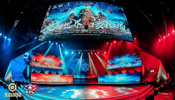 文在关键时 文在关键时