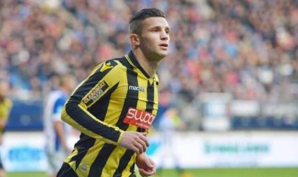 隊中的地位 隊中的地位