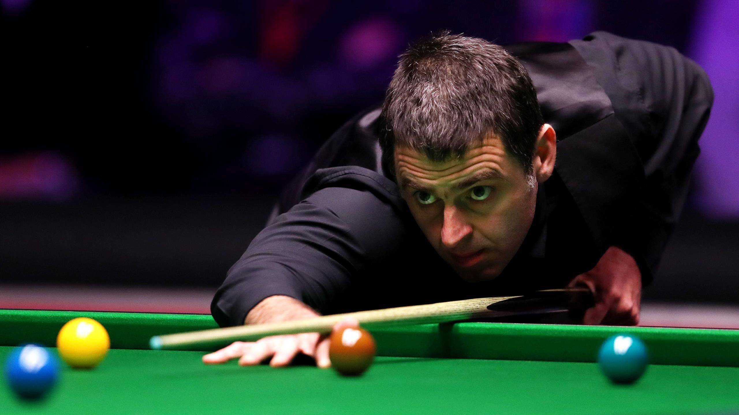 黑灰为基底 黑灰为基底